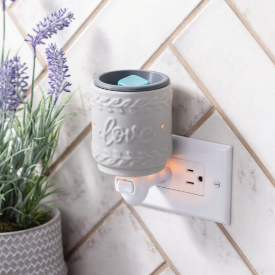 Love Flip Dish Pluggable Fragrance Wax Warmer